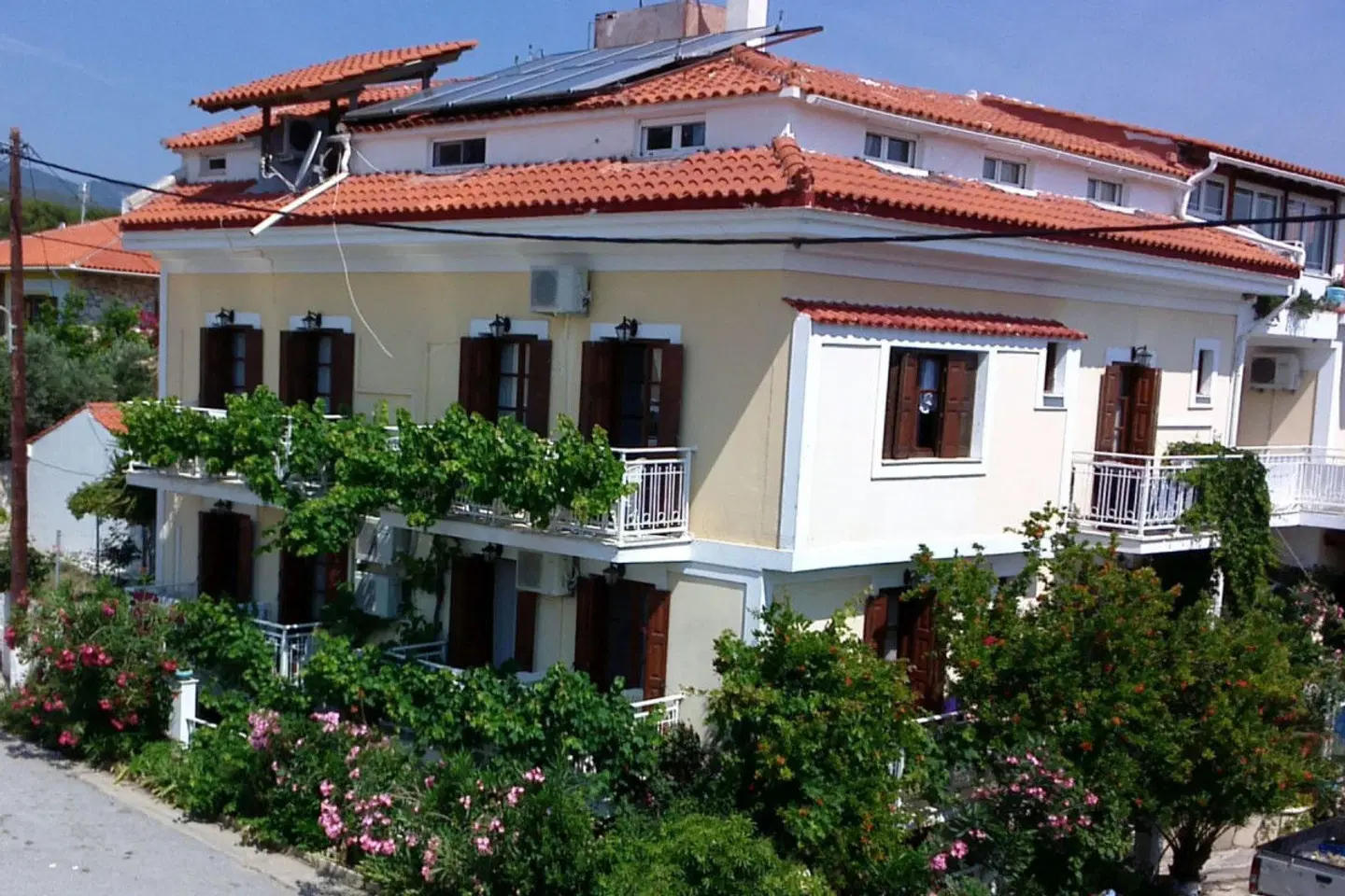 Pigi EXTERIOR