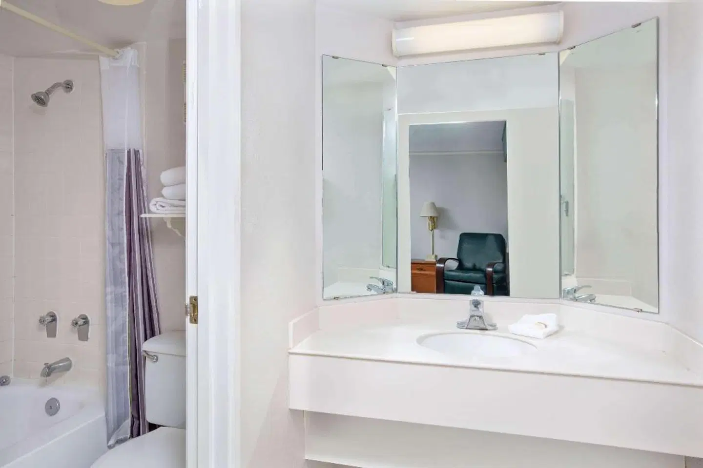 La Quinta Inn Reno Airport NV Badezimmer