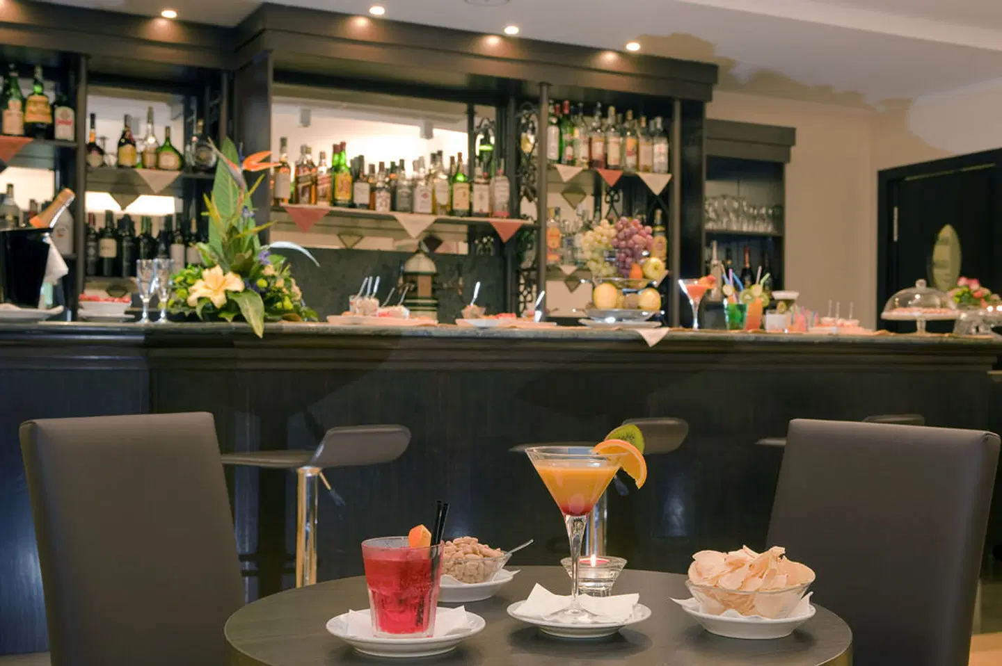 Cardinal Hotel St. Peter Bar