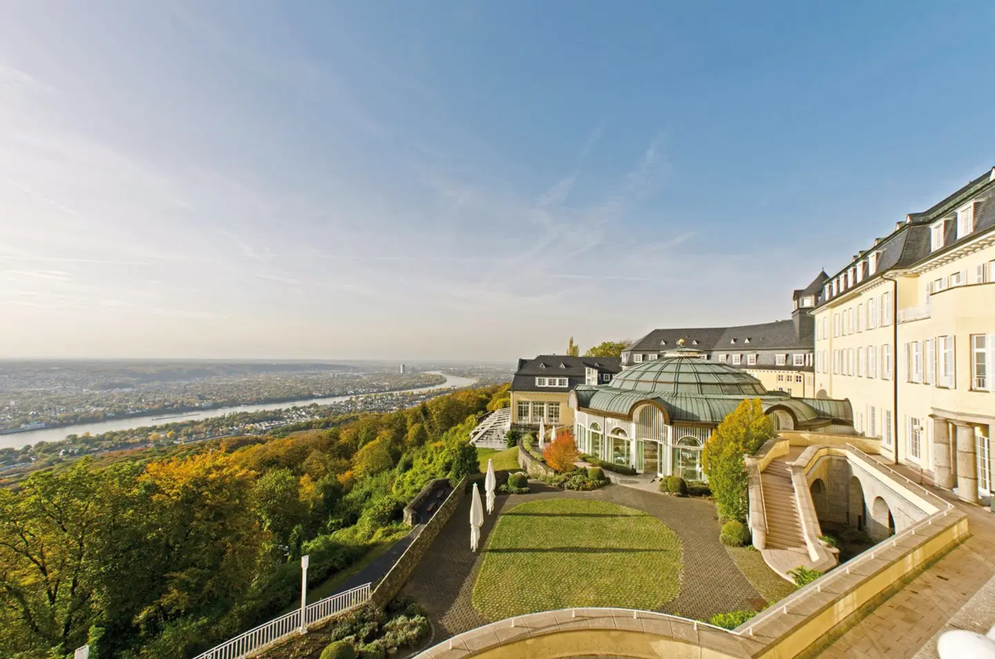 Steigenberger Icon Grandhotel & Spa Petersberg EXTERIOR