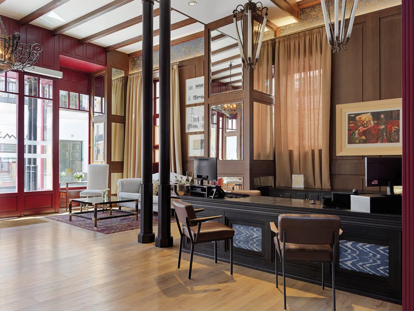 H10 Corregidor Boutique Hotel Bar