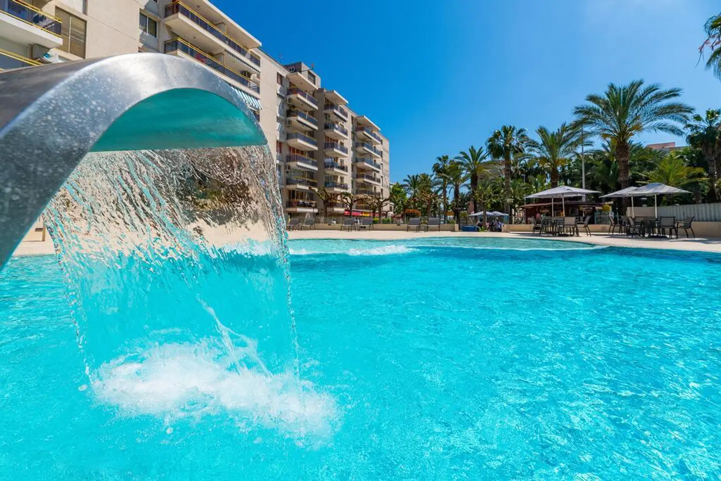 Salou Playa Family Suites by Rentalmar OUTDOOR_POOL