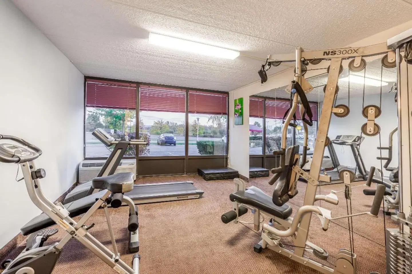 Days Inn by Wyndham Syracuse SPORTS_AND_LEISURE