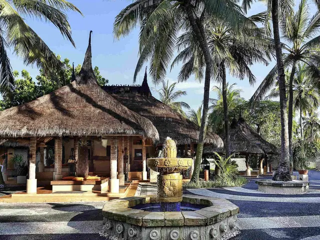 Novotel Lombok Resort and Villas Bar