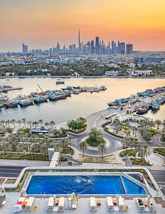 Al Bandar Rotana EXTERIOR
