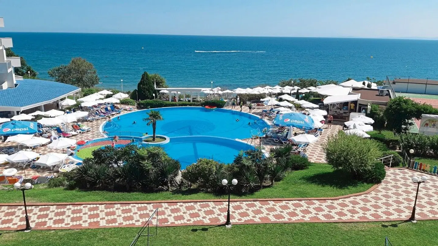 Sineva Beach OUTDOOR_POOL