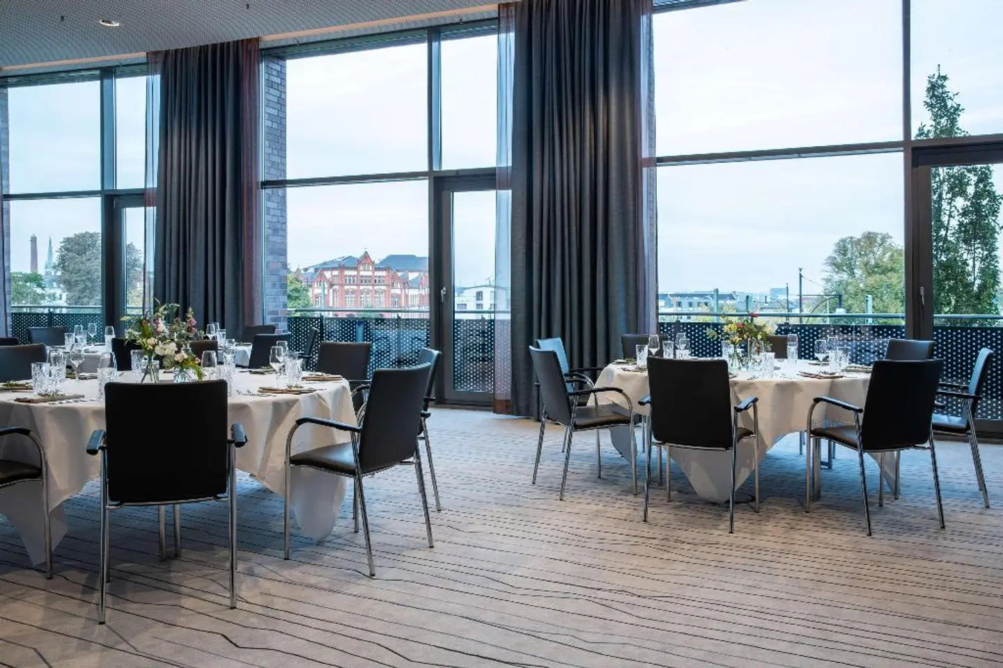 Scan Hotels City Restaurant