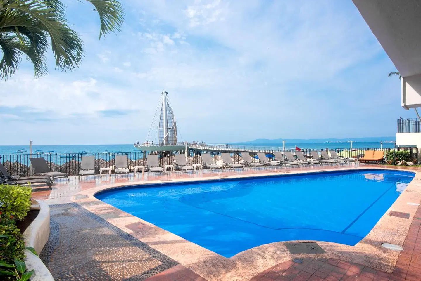 Hotel San Marino OUTDOOR_POOL