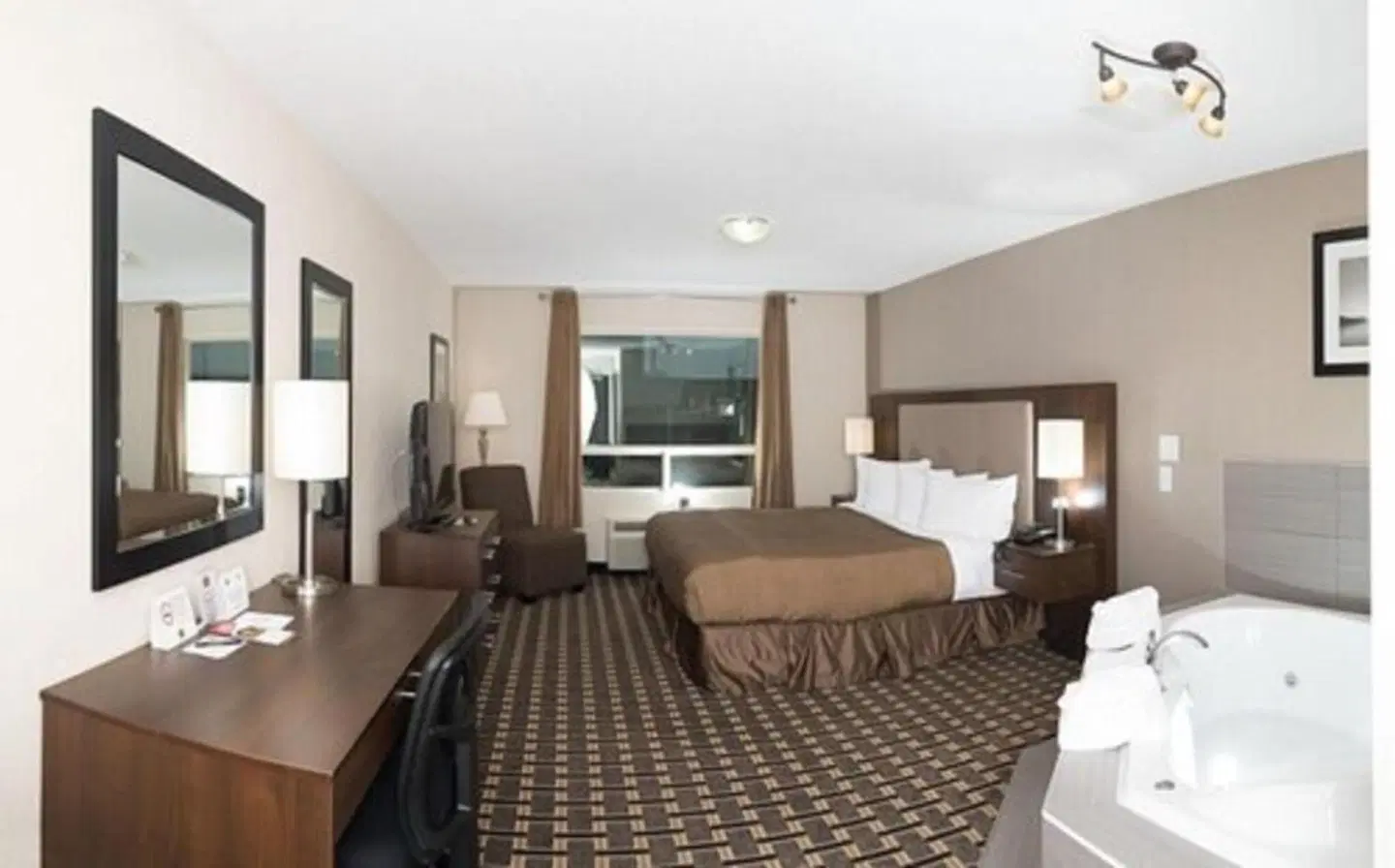 Western Star Inn and Suites Carlyle ROOM_EXAMPLE