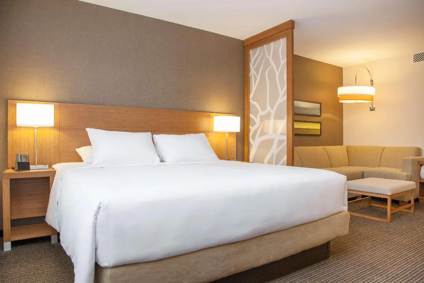 Courtyard by Marriott La Paz Baja California Sur ROOM_EXAMPLE