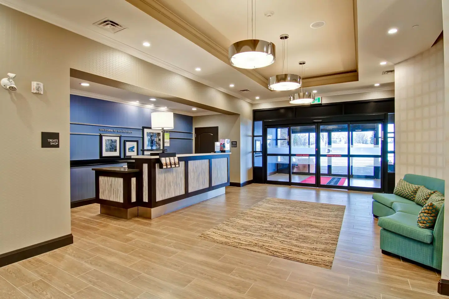 Hampton Inn & Suites by Hilton Saskatoon Airport LOUNGE_LOBBY