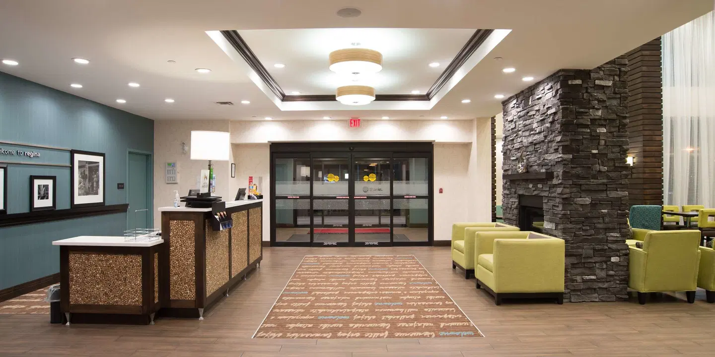 Hampton Inn & Suites by Hilton Regina East Gate LOUNGE_LOBBY