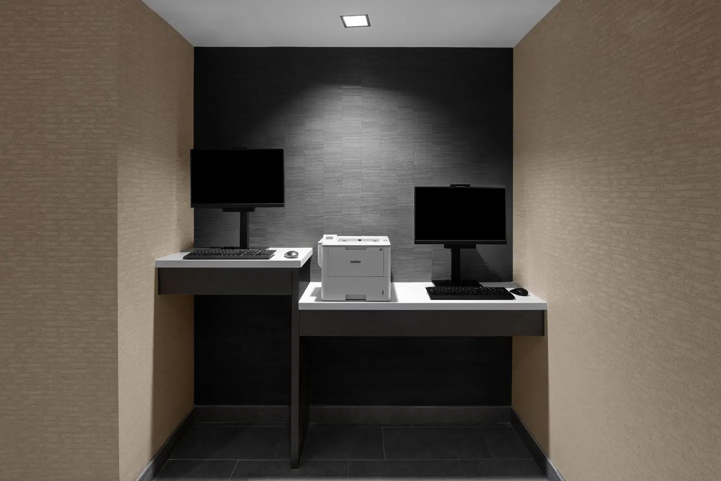 Courtyard By Marriott Clearwater Beach ROOM_EXAMPLE