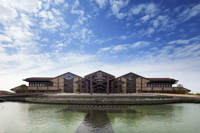 DoubleTree by Hilton Jiaxing EXTERIOR