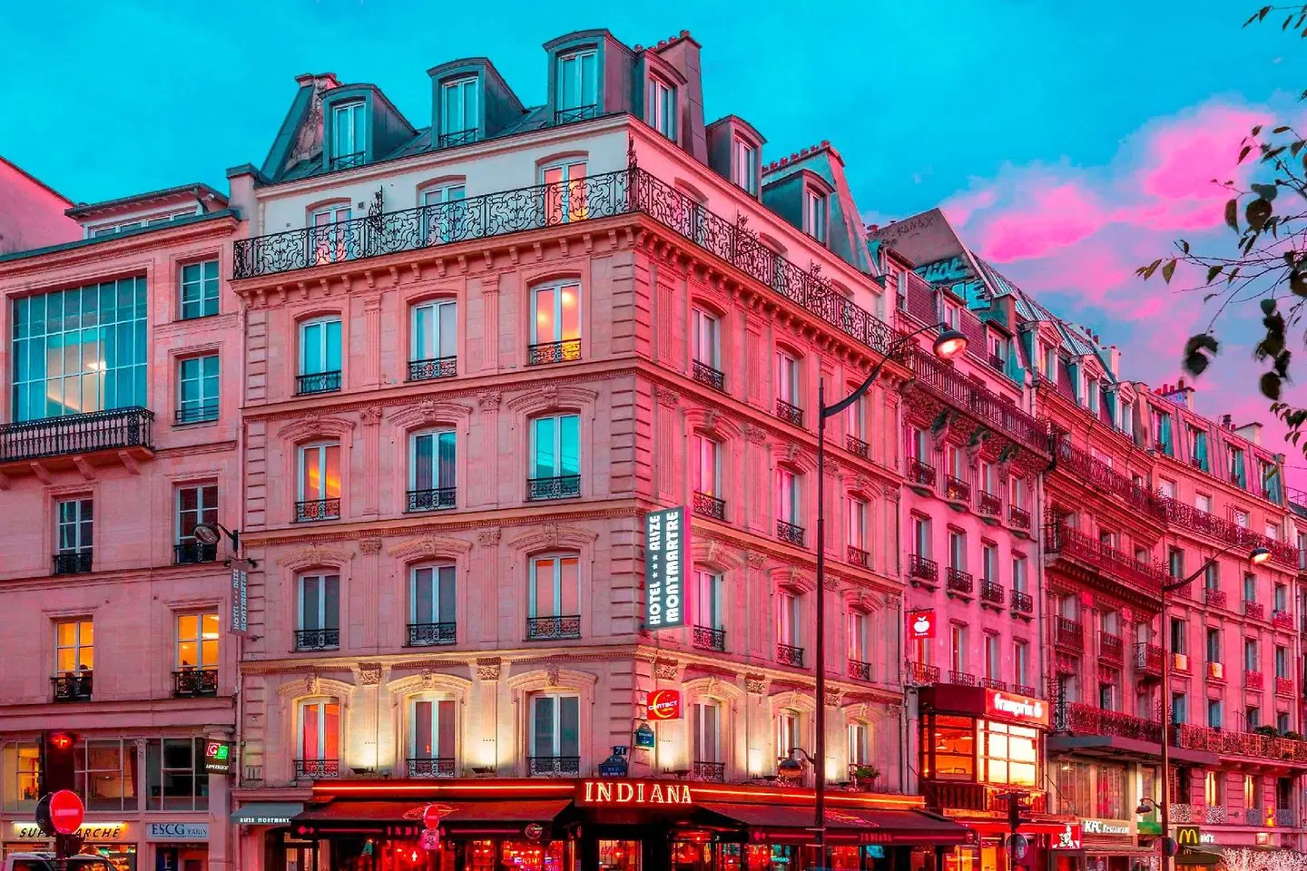 Contact Hotel Alizé Montmartre EXTERIOR