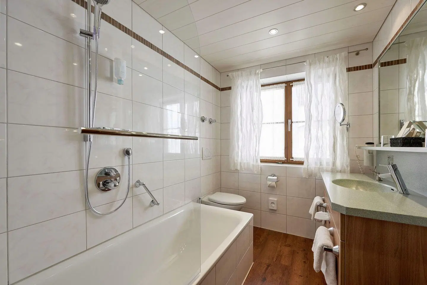 Hotel Adler Badezimmer