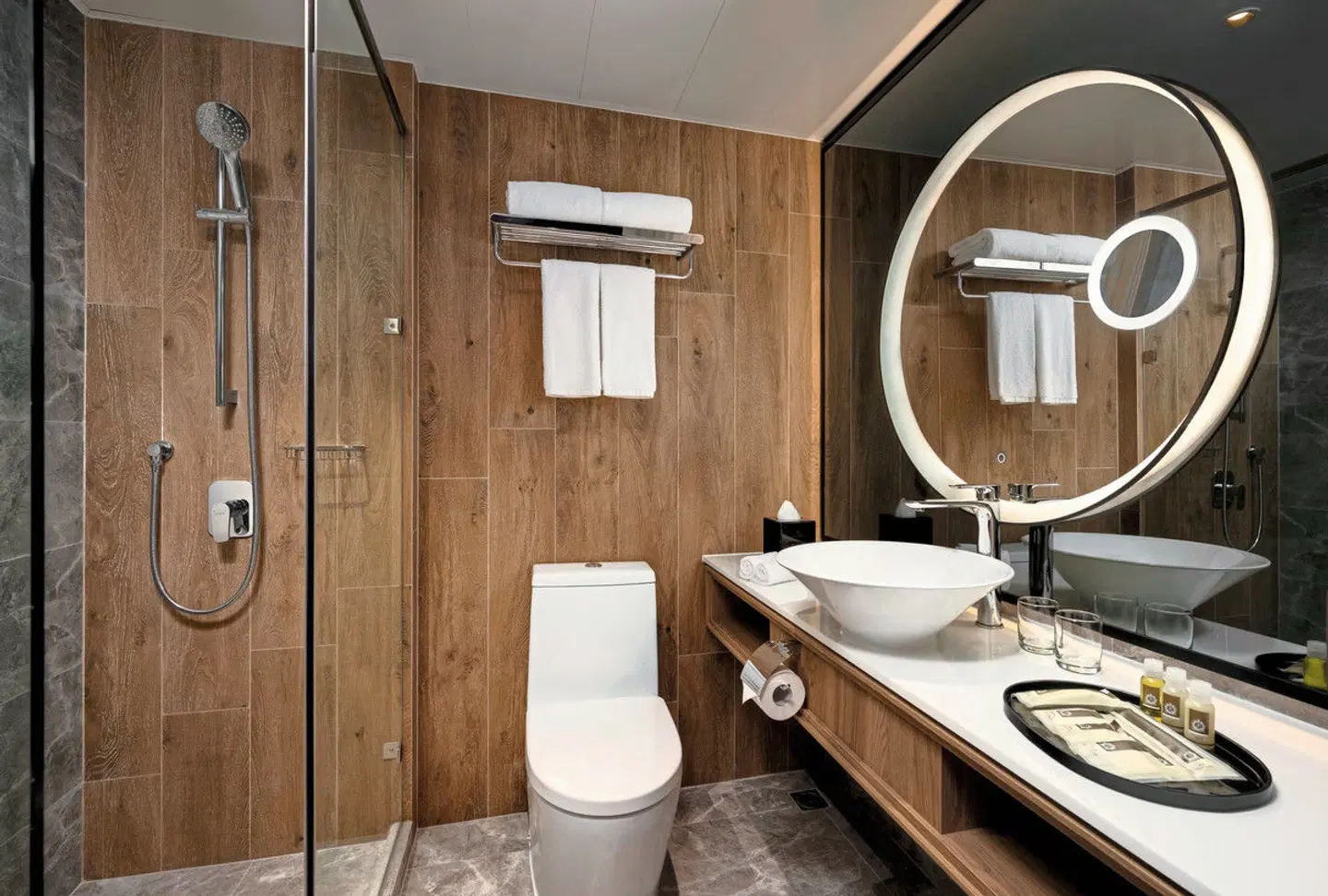Park Hotel Hong Kong Badezimmer