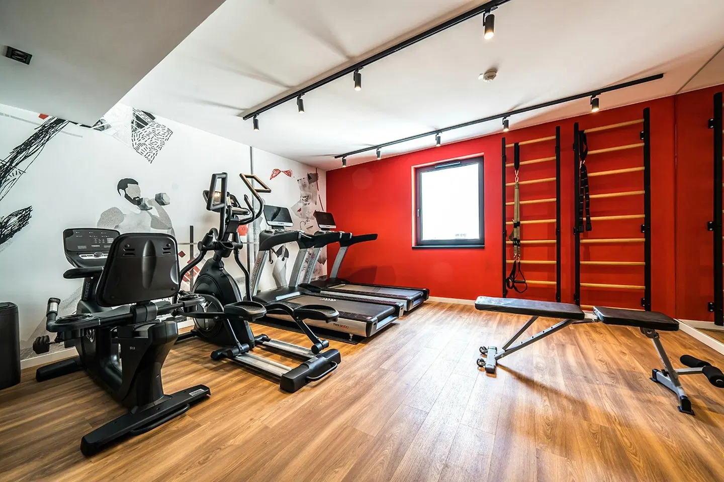 Up Hotel Budapest SPORTS_AND_LEISURE