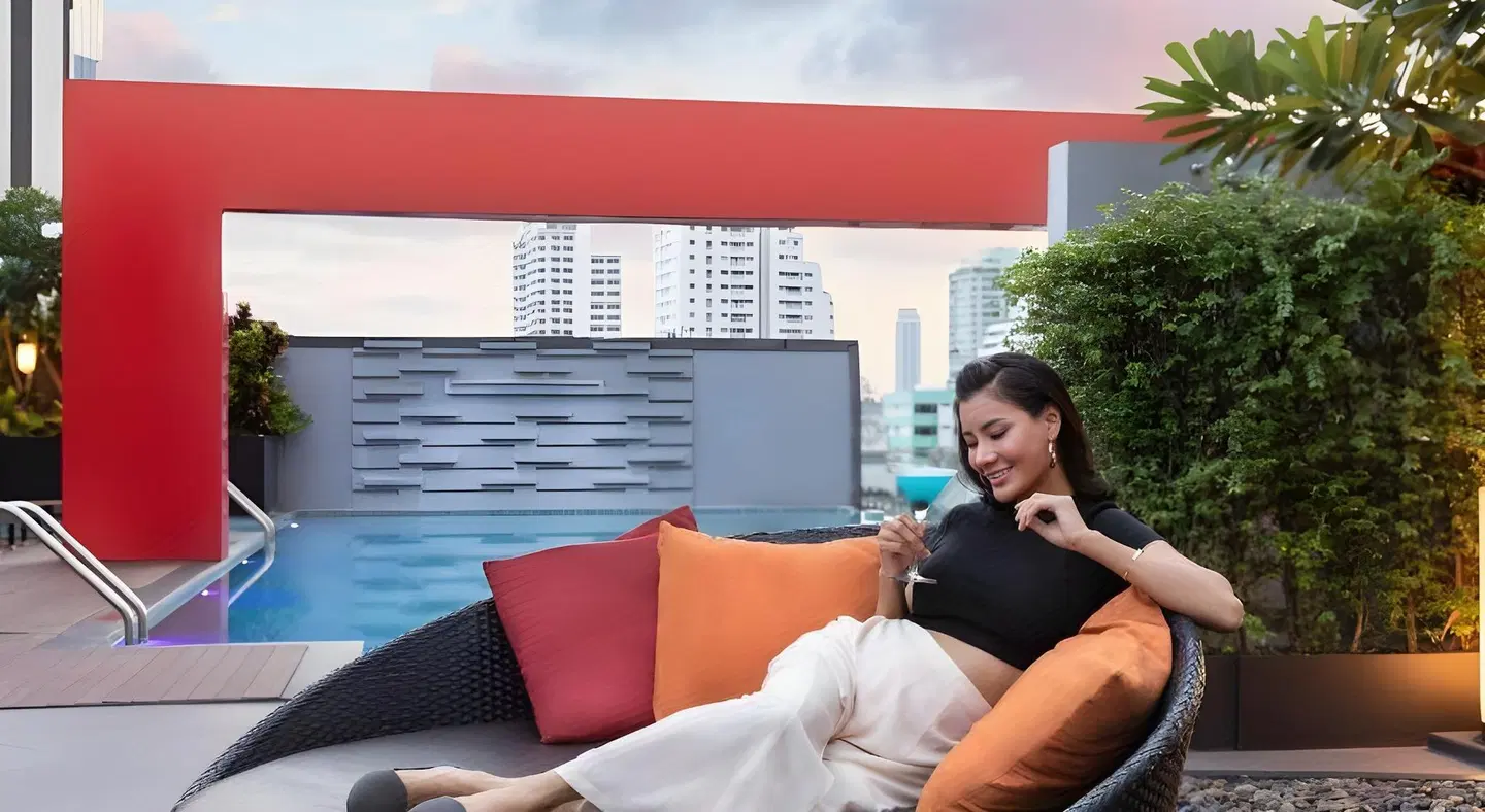 Paradox Bangkok Sukhumvit MODEL_IMPRESSION