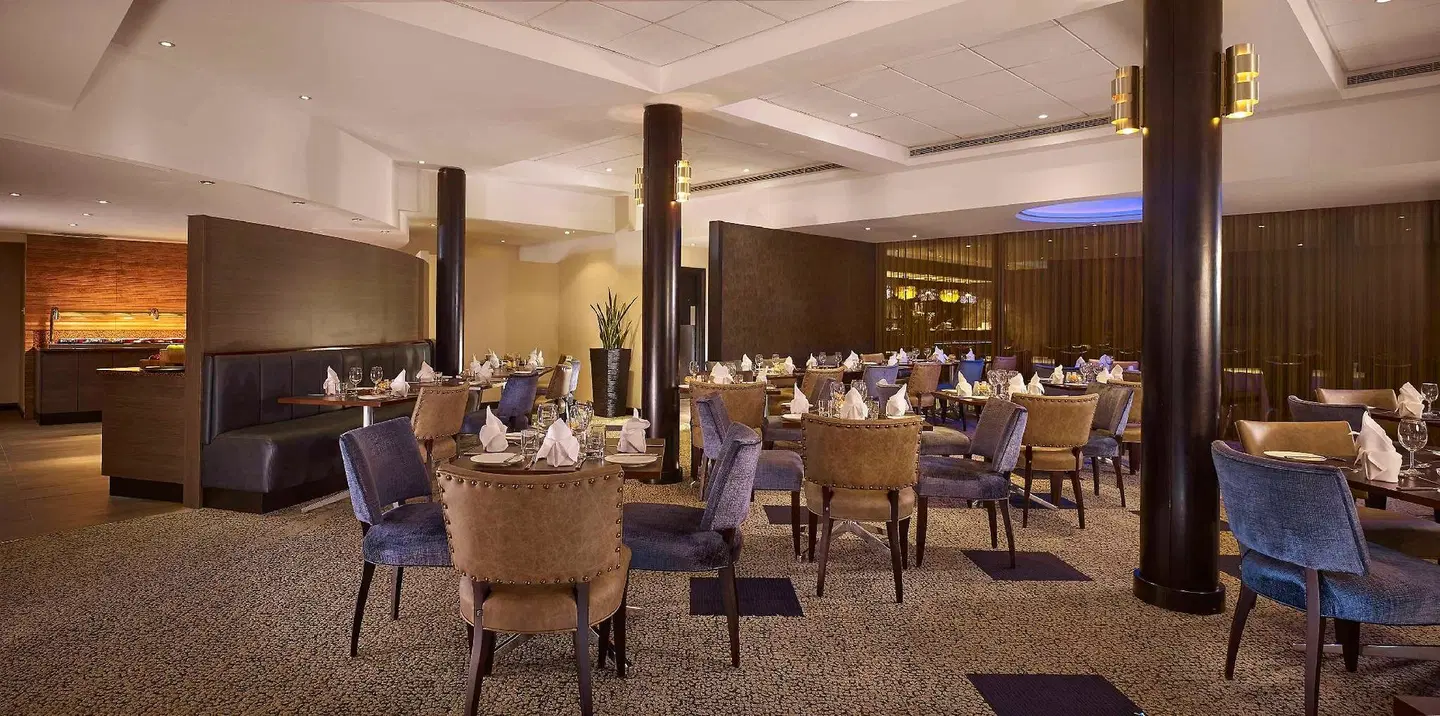 DoubleTree by Hilton Hotel Woking Restaurant