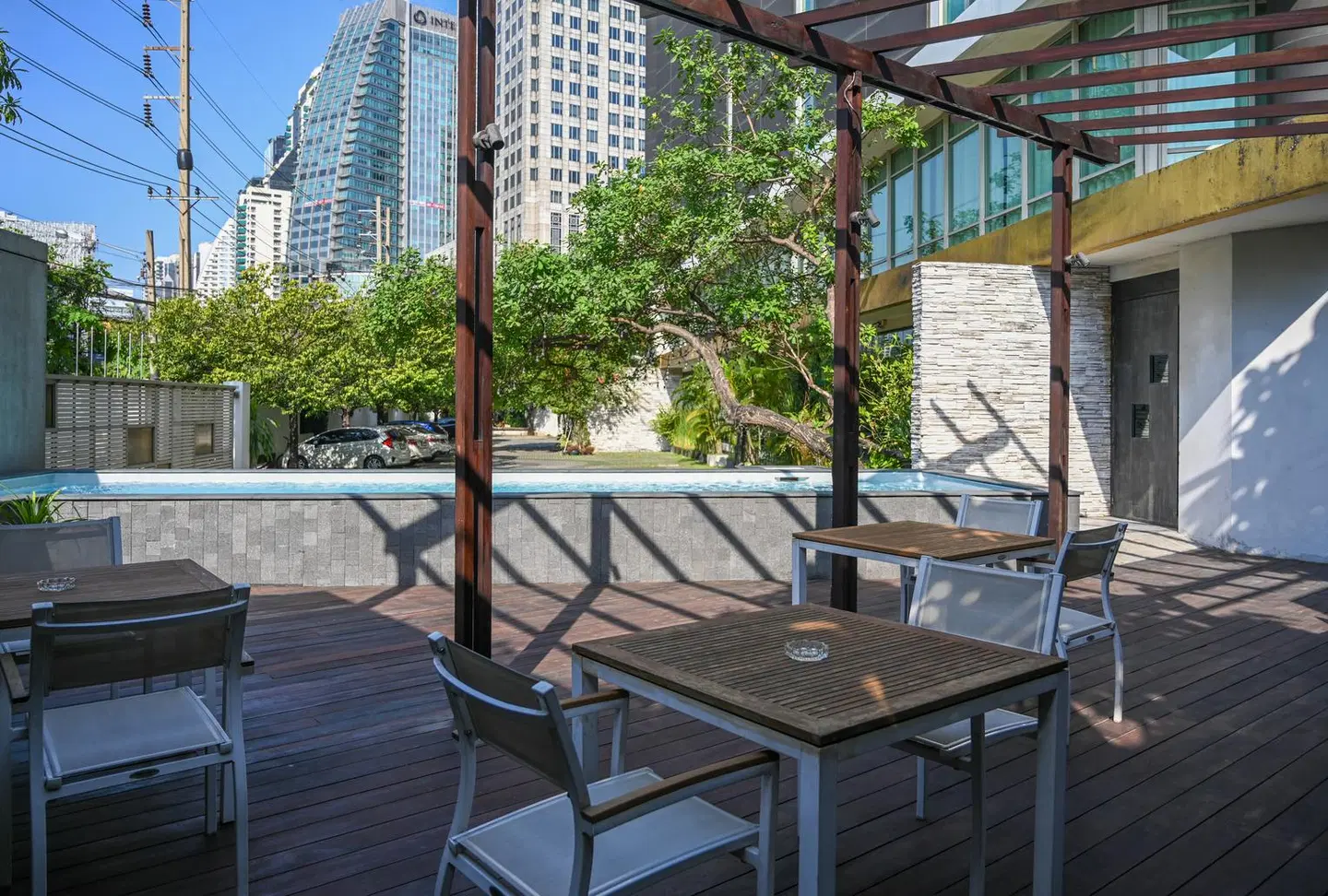 Maduzi Terrasse