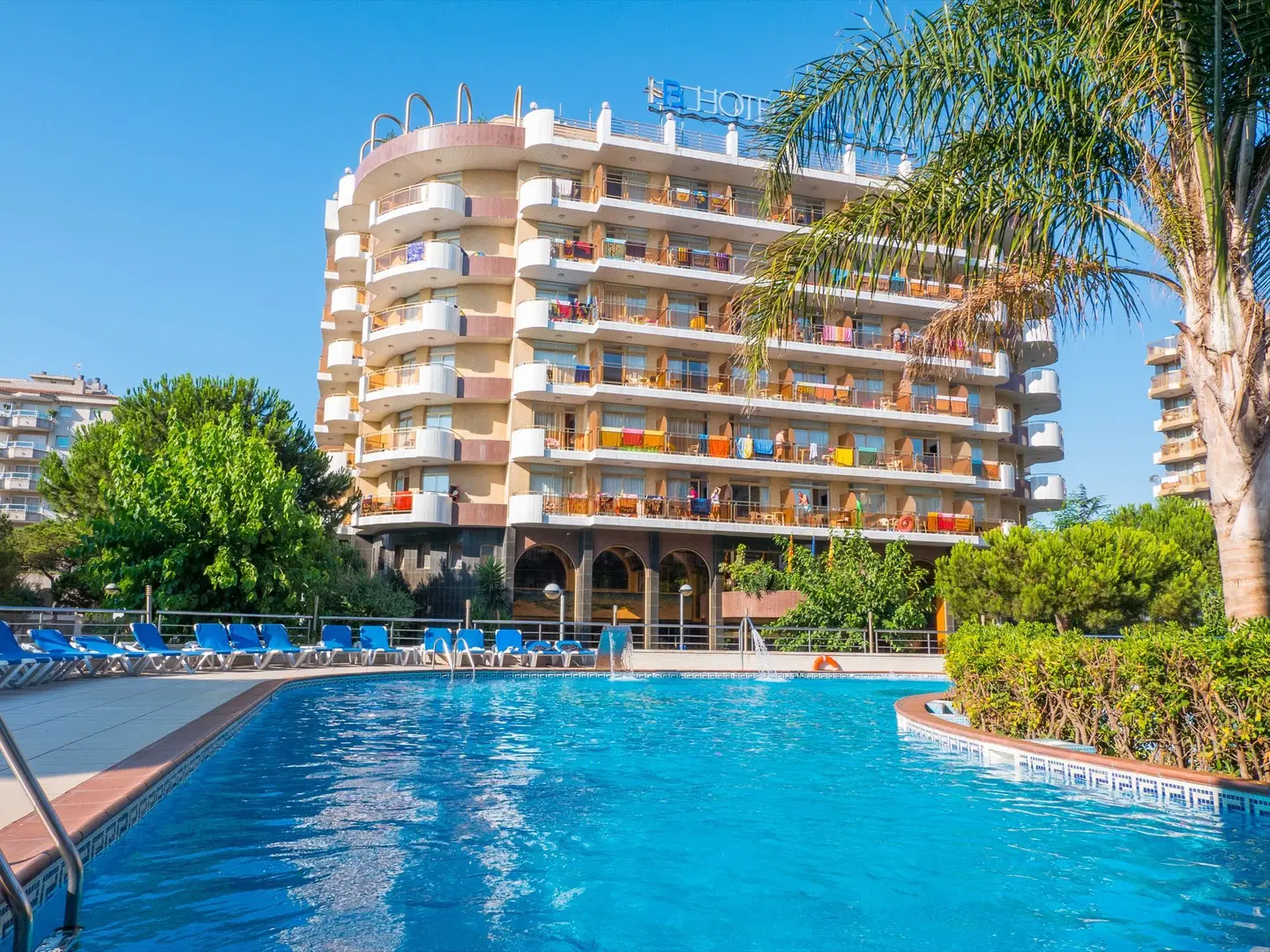 Blaumar Blanes OUTDOOR_POOL