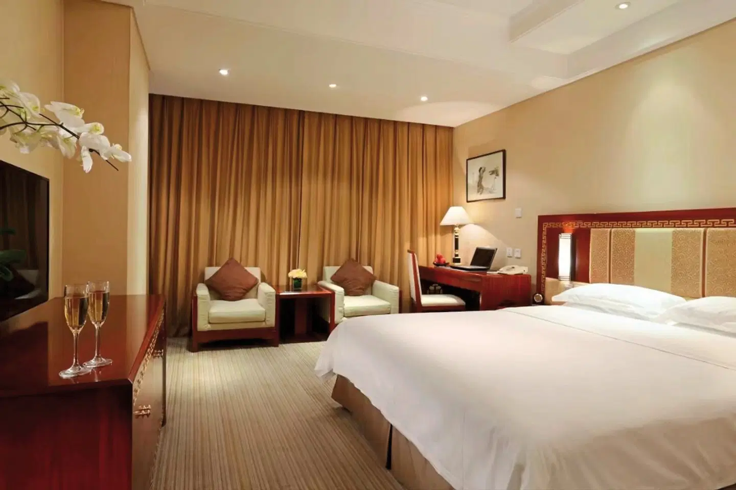 Capital ROOM_EXAMPLE