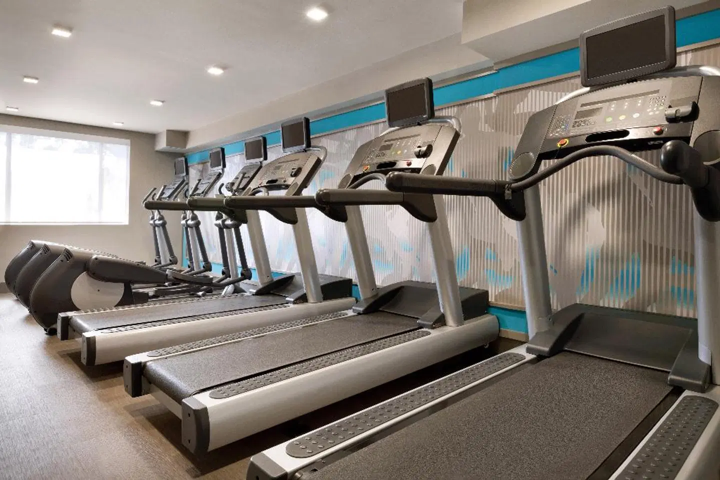 Crowne Plaza Hotel Philadelphia - King of Prussia by IHG SPORTS_AND_LEISURE