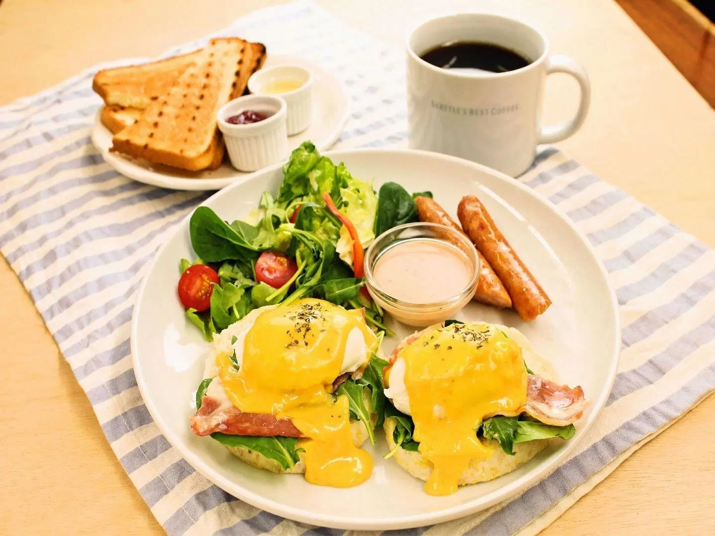 Welina Hotel Premier Nakanoshima WEST Restaurant
