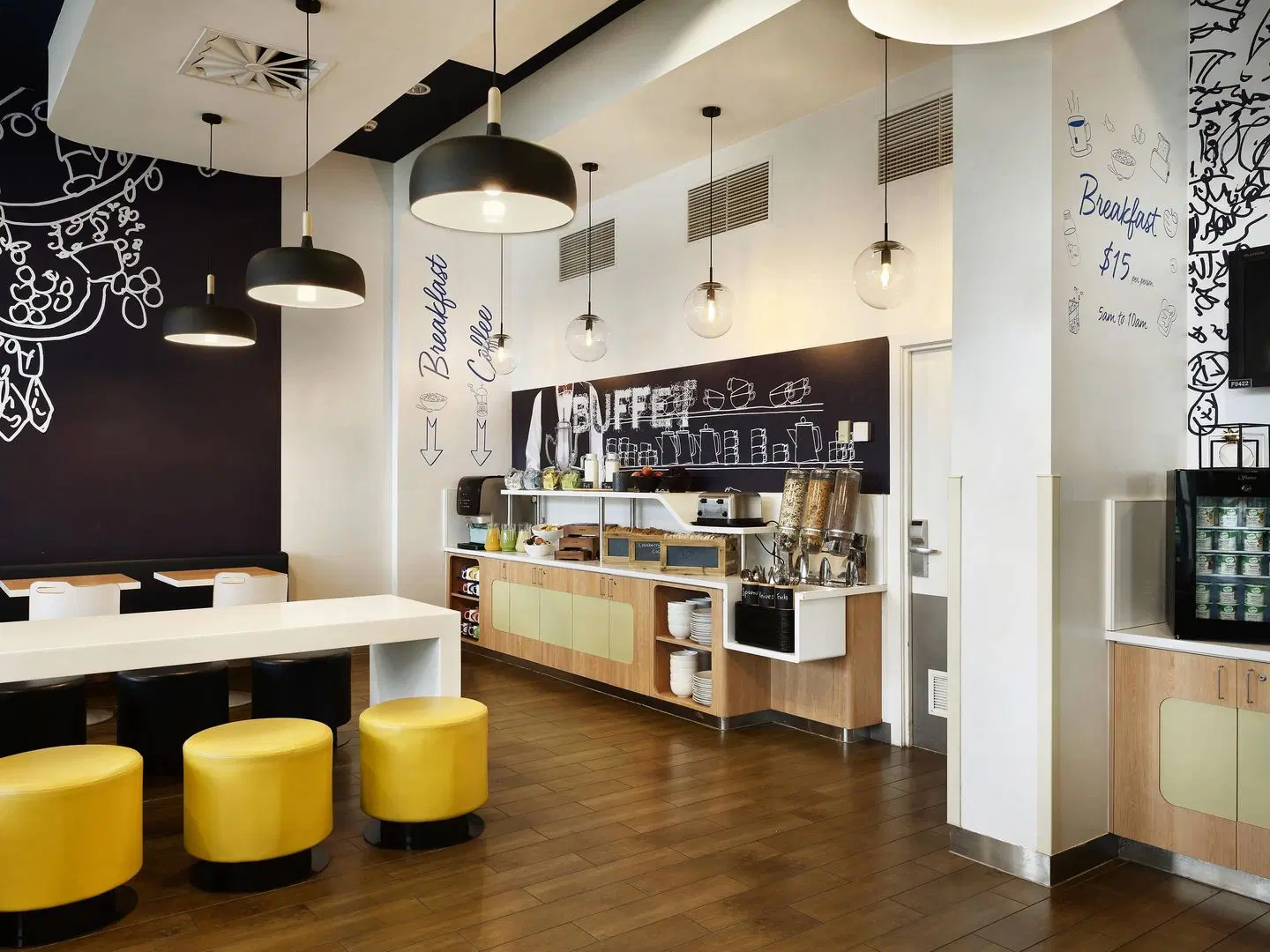 ibis budget Auckland Airport Bar
