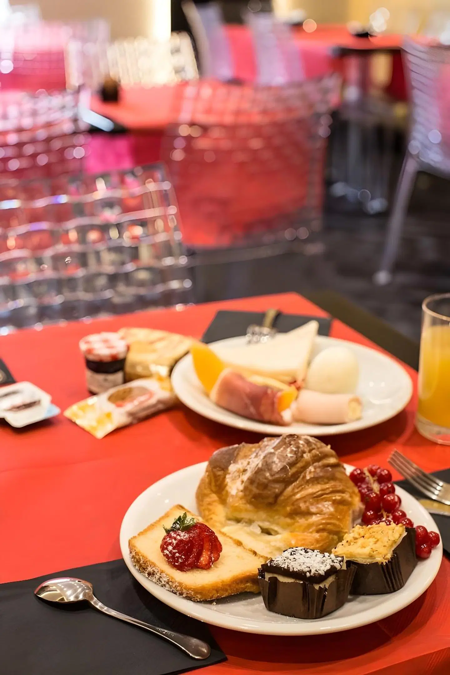 Floris Hotel Restaurant