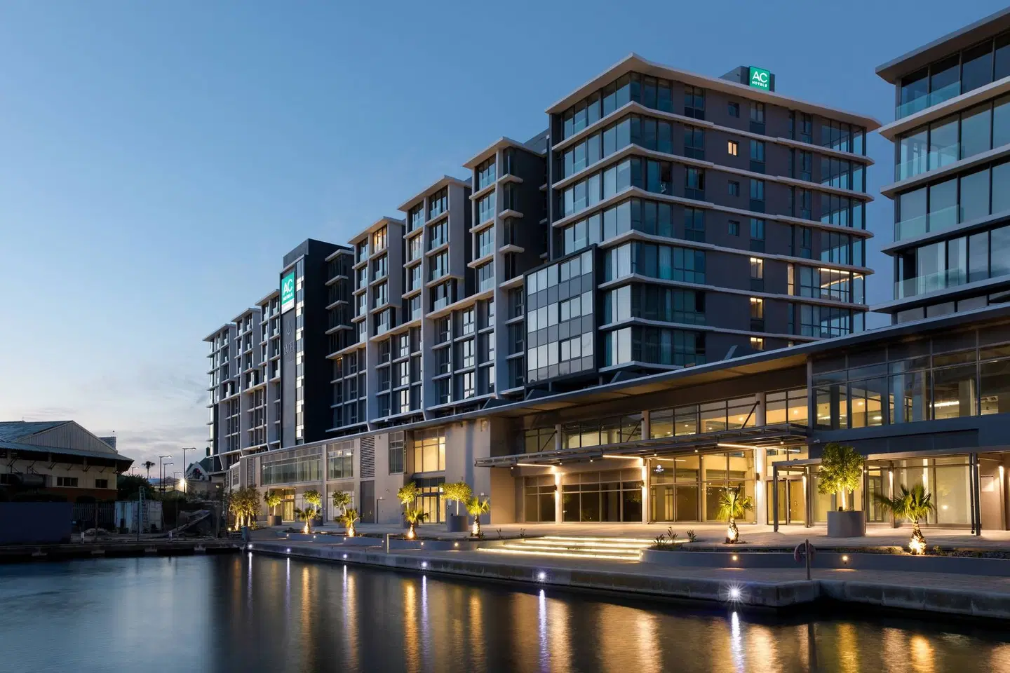 AC Hotel by Marriott Cape Town Waterfront EXTERIOR