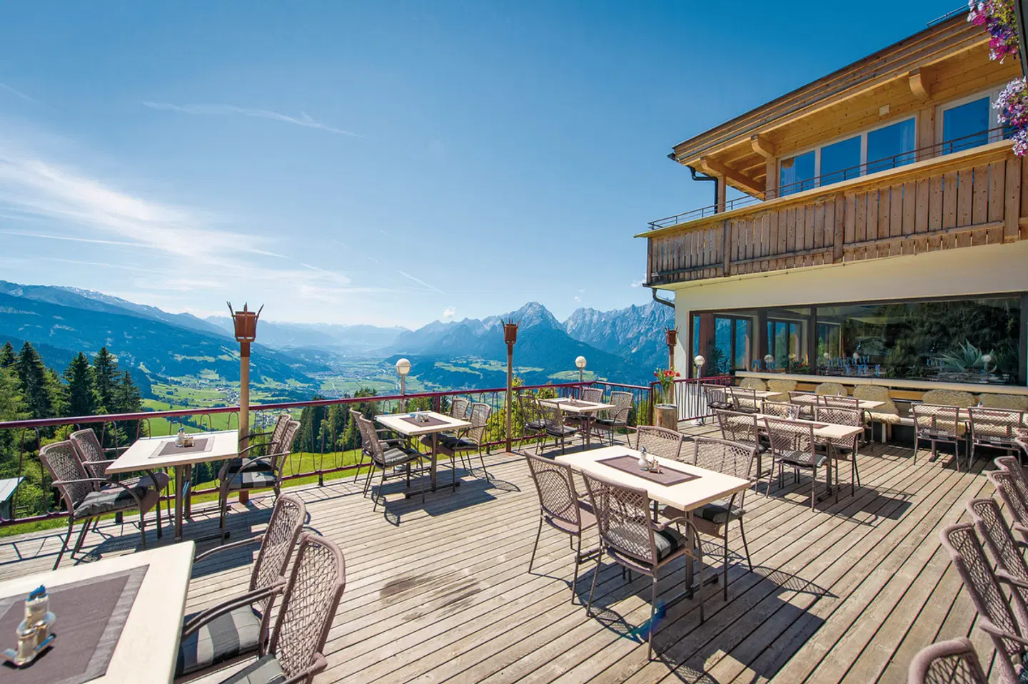 Frieden - Das Alpine Panorama Hotel Terrasse