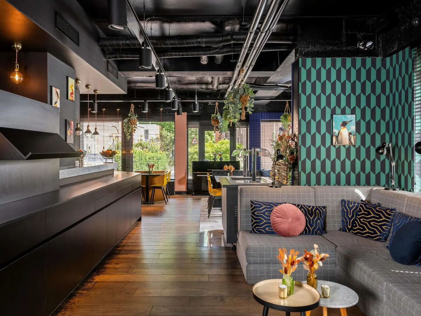 Ibis Styles Hasselt City Centre Bar