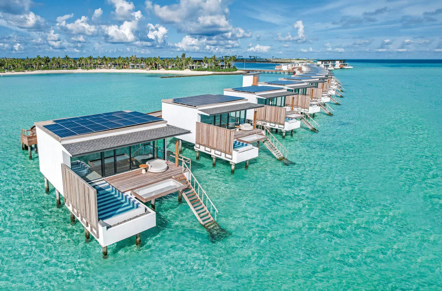 SO/ Maldives Strand
