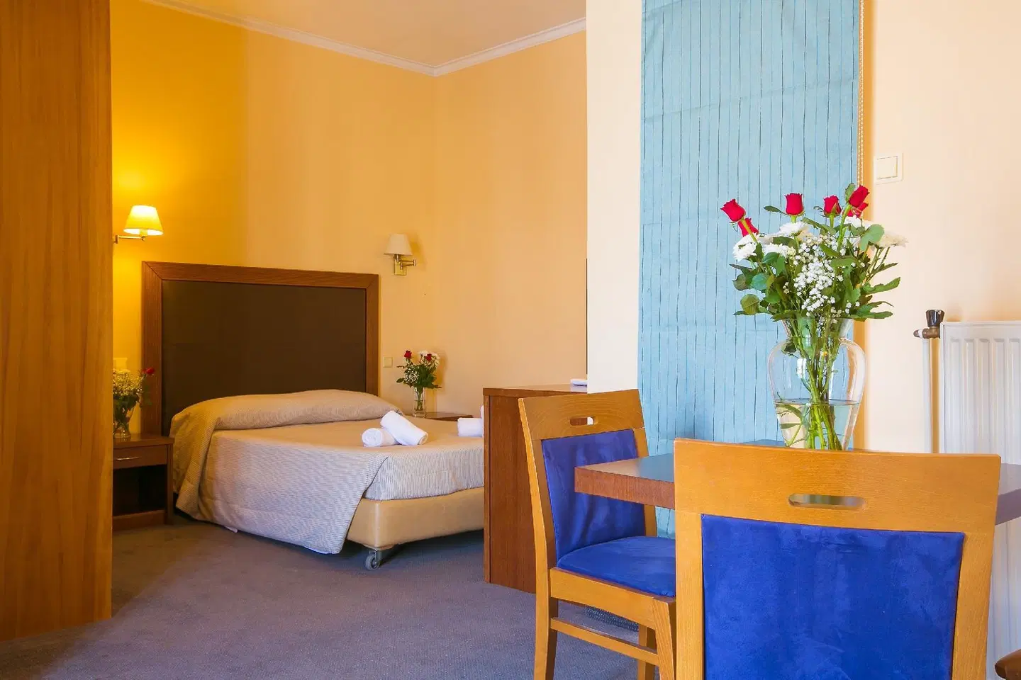 Marina ROOM_EXAMPLE