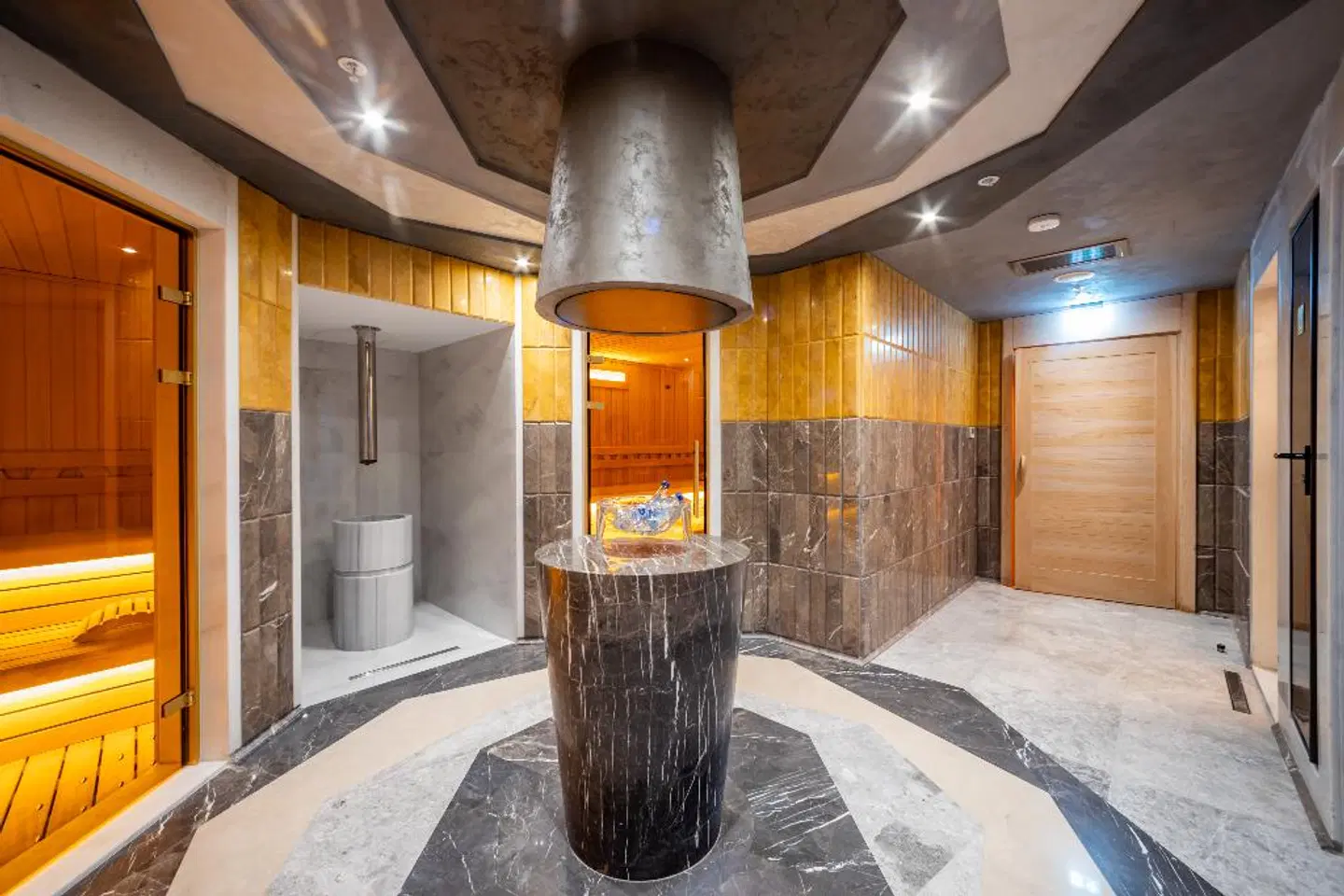Merit Starlit Hotel & Residence HEALTH_BEAUTY