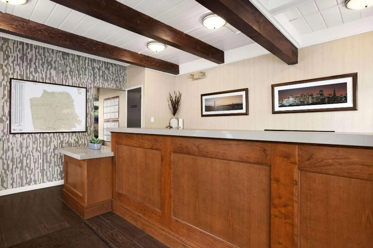 Travelodge By The Bay ROOM_EXAMPLE