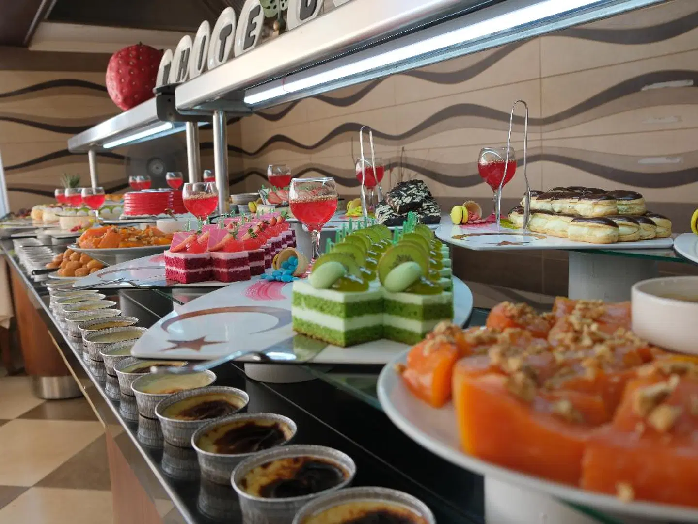 White Gold Hotel Restaurant