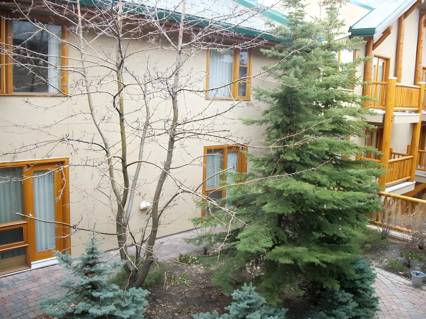 Brewster's Mountain Lodge EXTERIOR