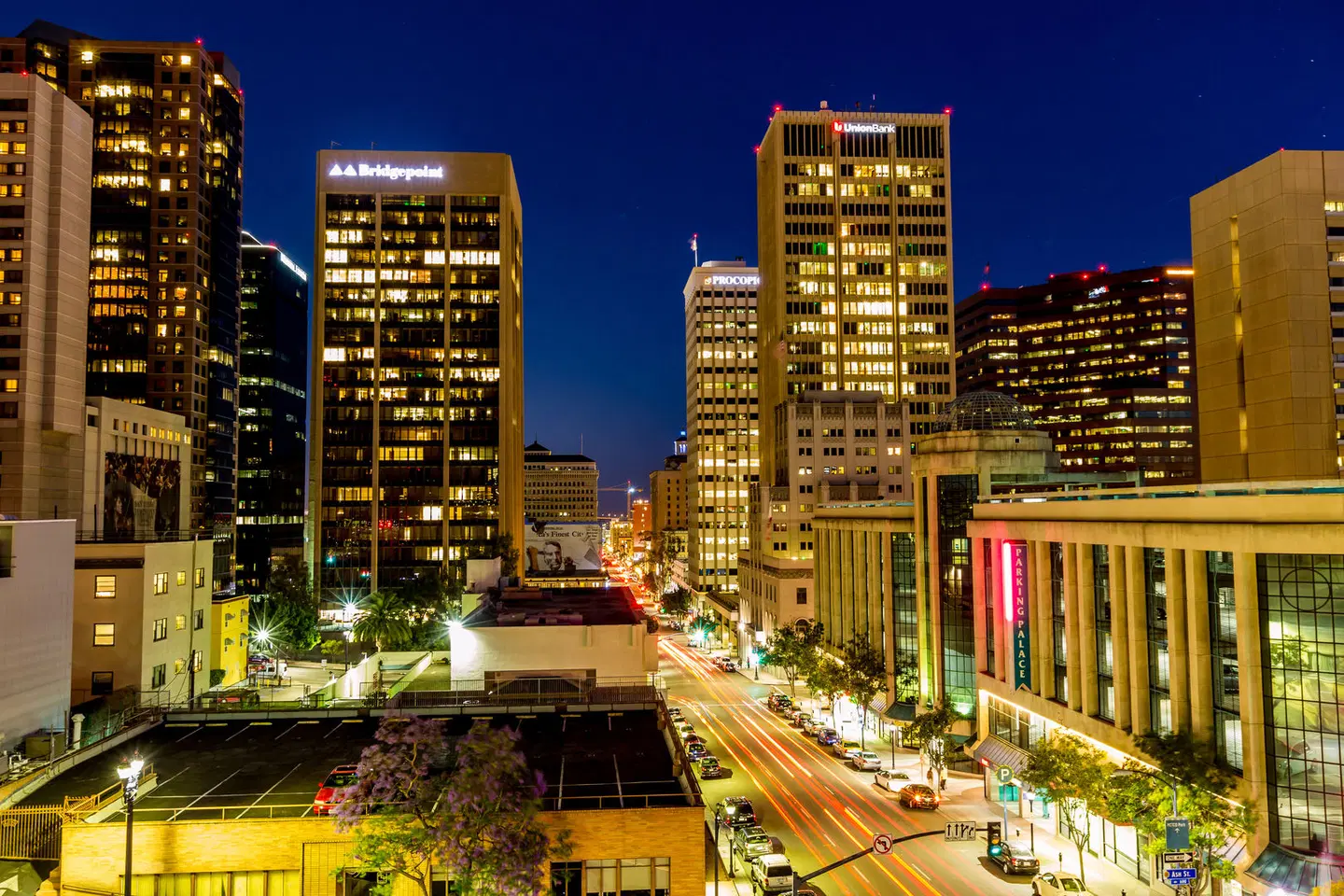Holiday Inn Express - Downtown San Diego EXTERIOR