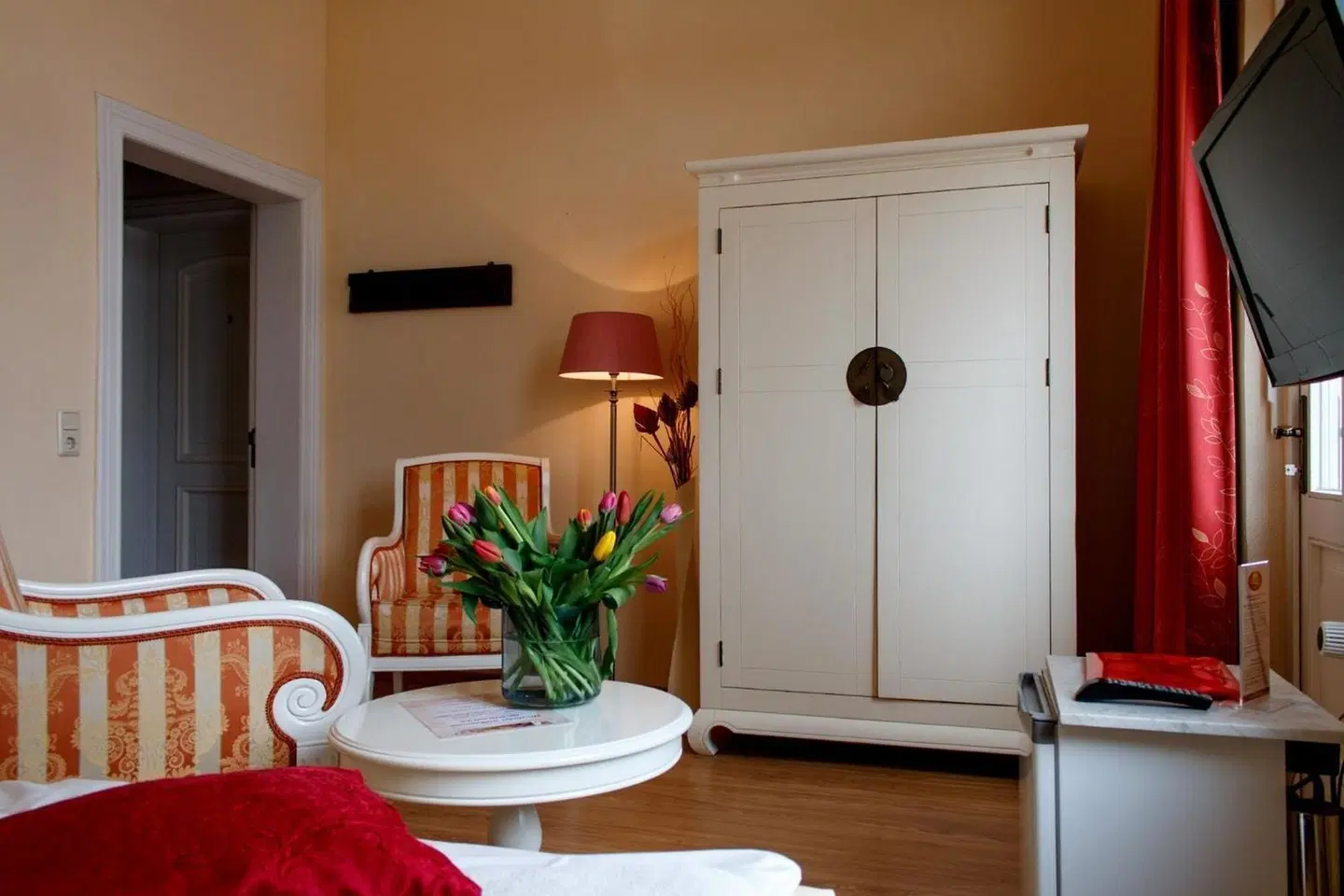 Miramar ROOM_EXAMPLE