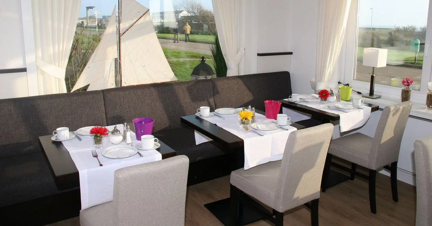 Miramar Restaurant