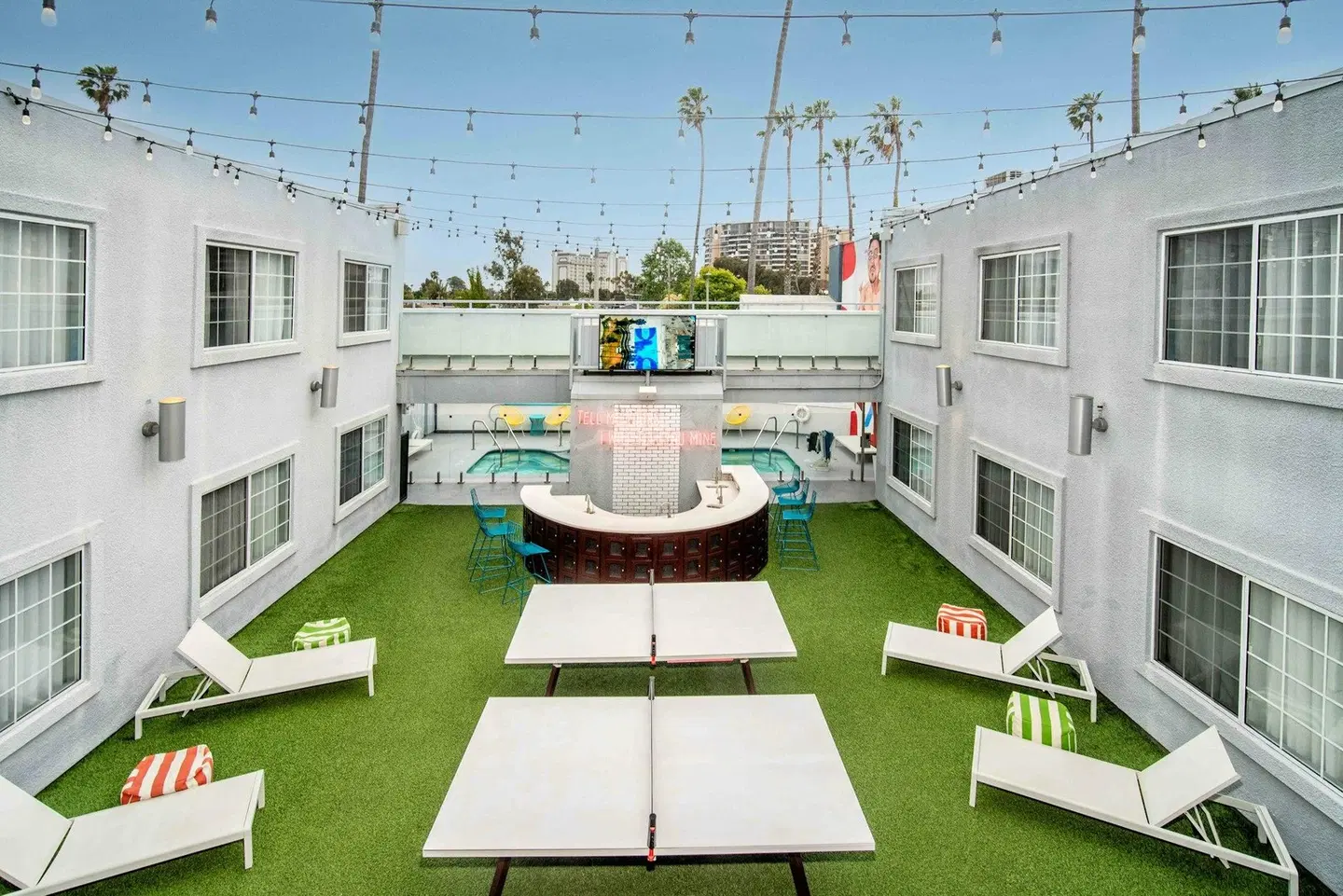 The Kinney Venice Beach EXTERIOR