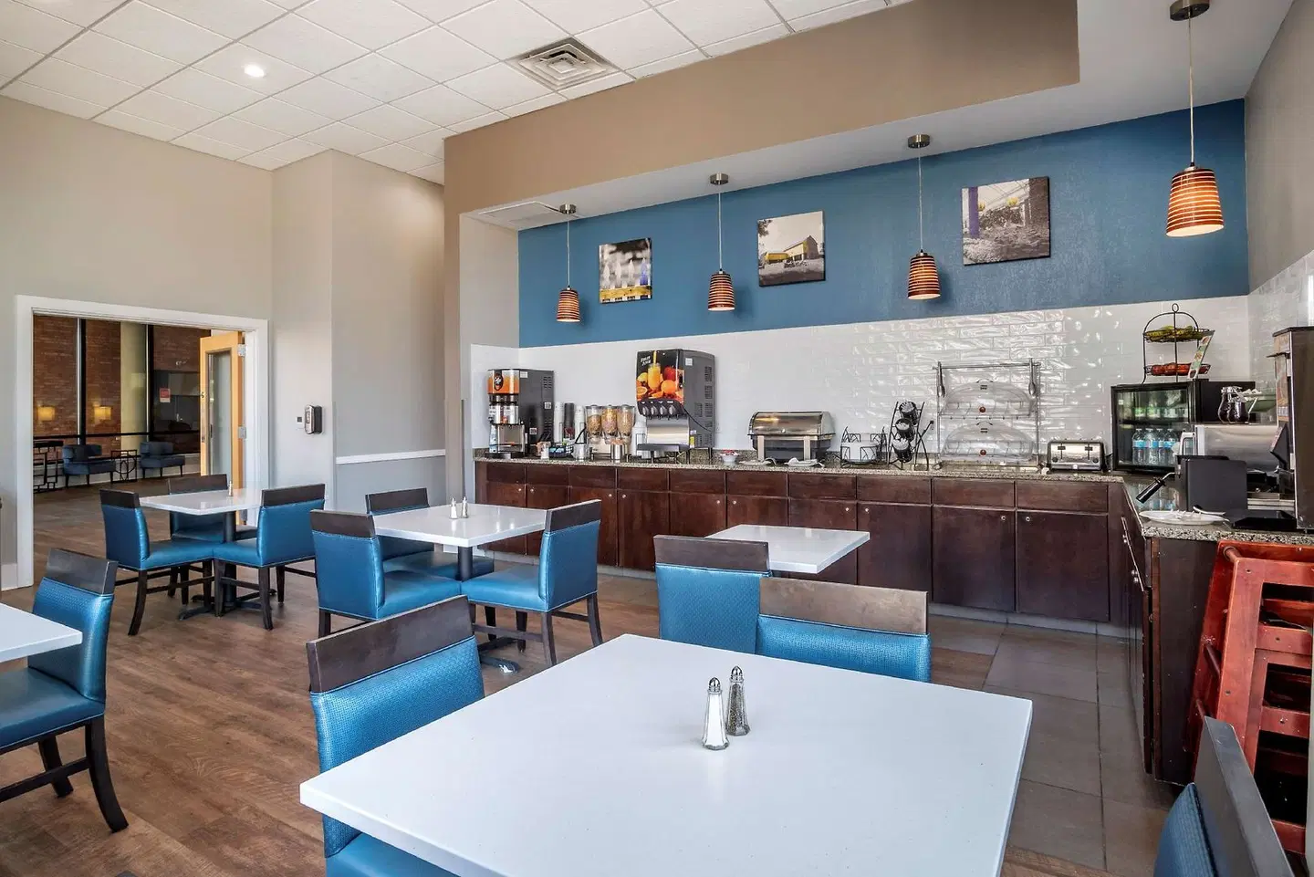 Best Western Plus Philadelphia Airport South - at Widener University Restaurant