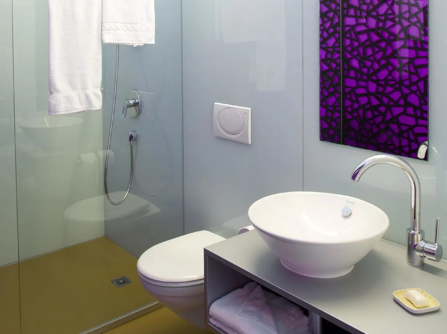 Plattenhof Badezimmer