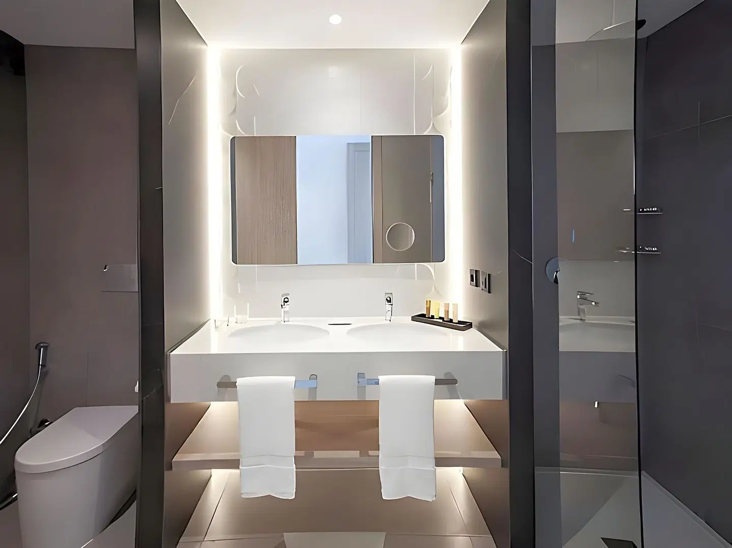 Alanda Hotel Marbella Badezimmer