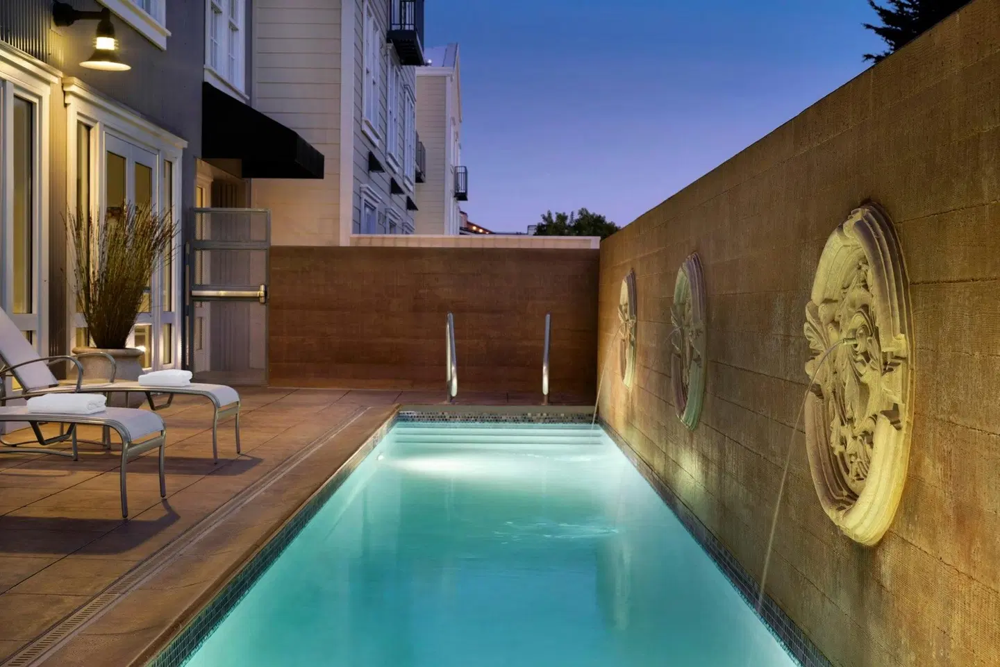 InterContinental The Clement Monterey OUTDOOR_POOL