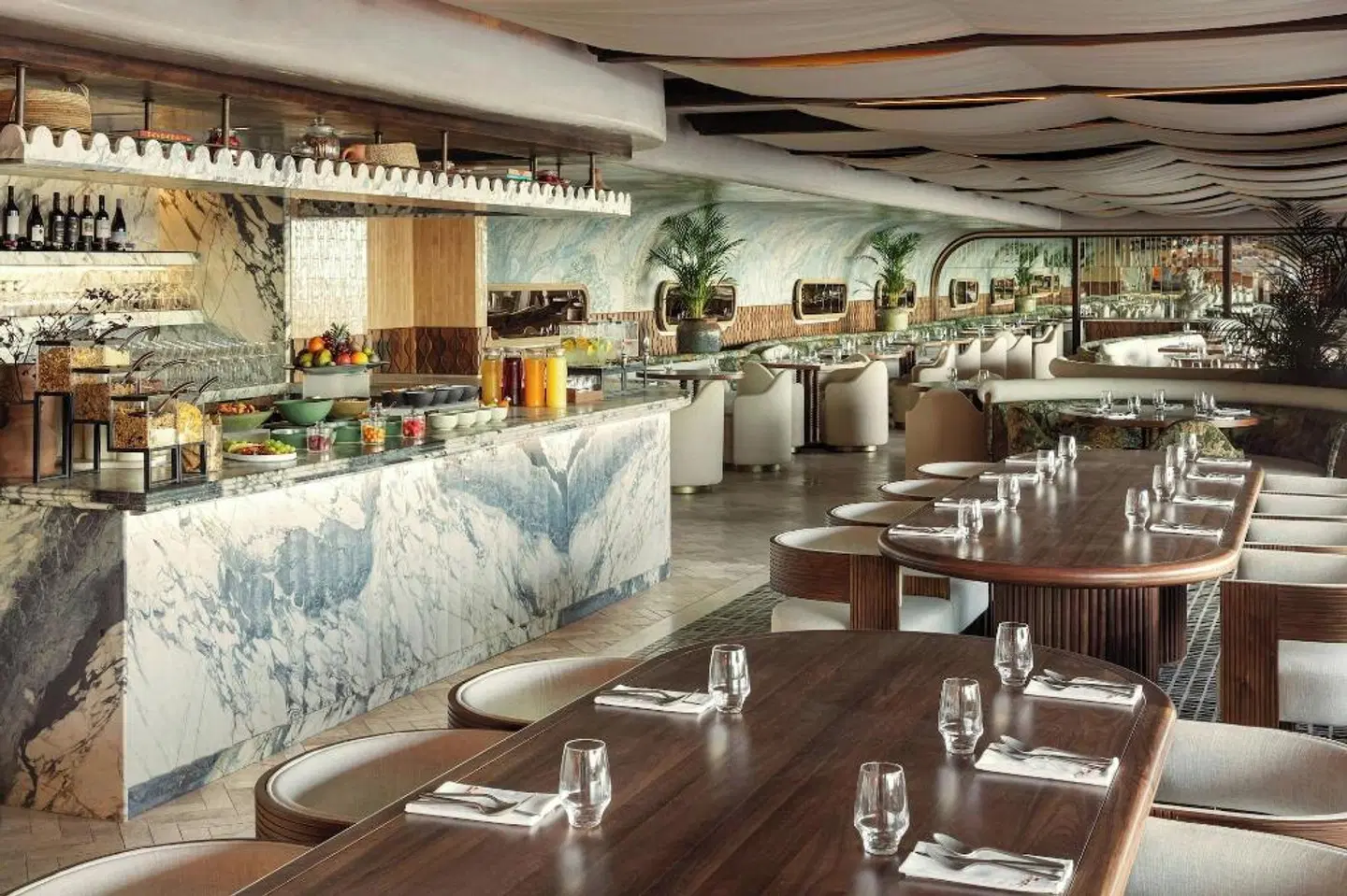 Morea House, Autograph Collection Bar