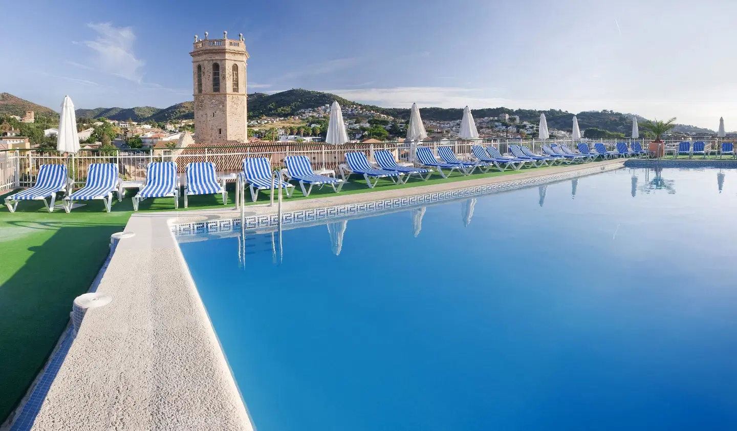 Hotel Mercè OUTDOOR_POOL